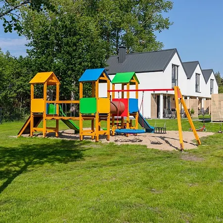 Na Fali Letniskowe Ferienhaus Białogóra